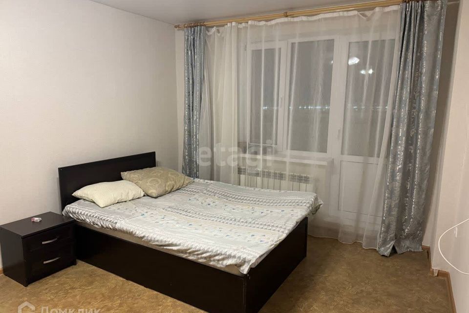 Продаётся 1-комнатная квартира, 41.2 м²