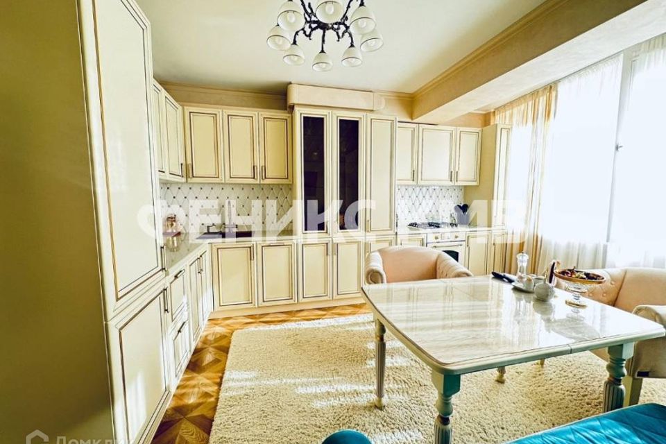 Продаётся 1-комнатная квартира, 45 м²