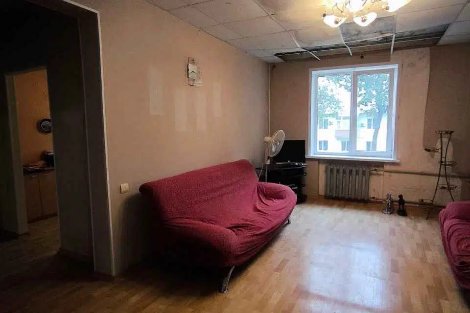 Продаётся 4-комнатная квартира, 94.1 м²