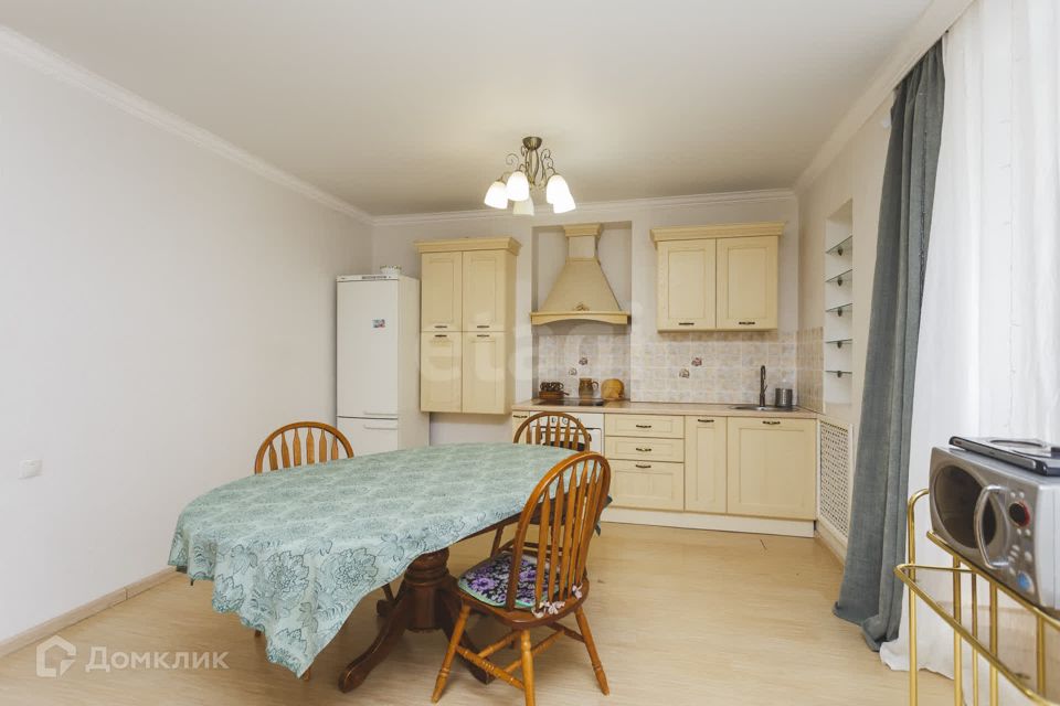 Продаётся 3-комнатная квартира, 89.6 м²