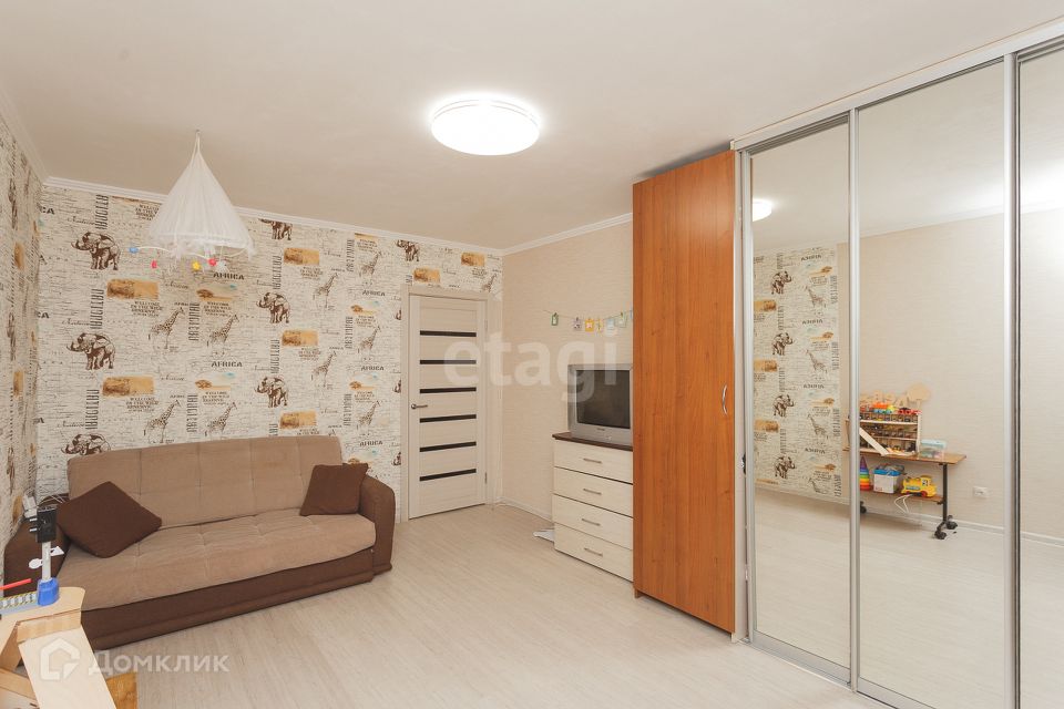 Продаётся 1-комнатная квартира, 50.1 м²