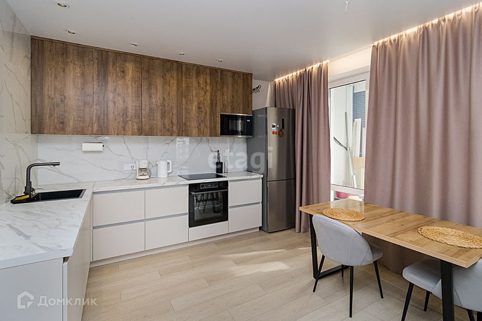 Продаётся 1-комнатная квартира, 40.8 м²