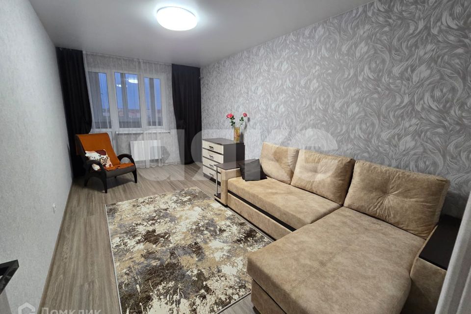 Продаётся 1-комнатная квартира, 41.2 м²
