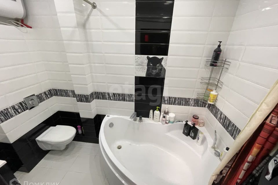 Продаётся 2-комнатная квартира, 53.6 м²