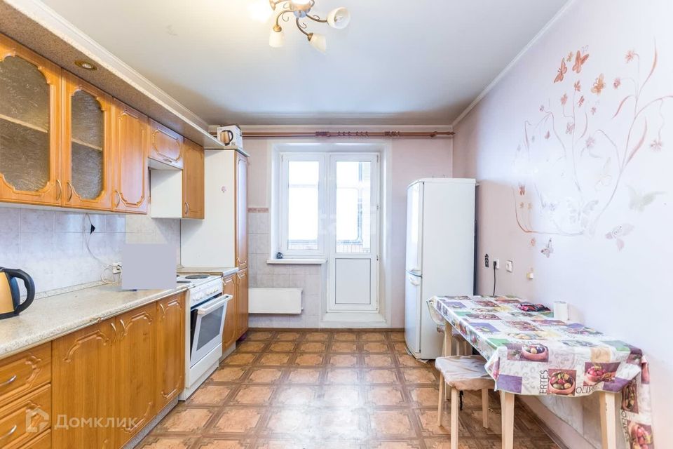 Продаётся 2-комнатная квартира, 74.3 м²
