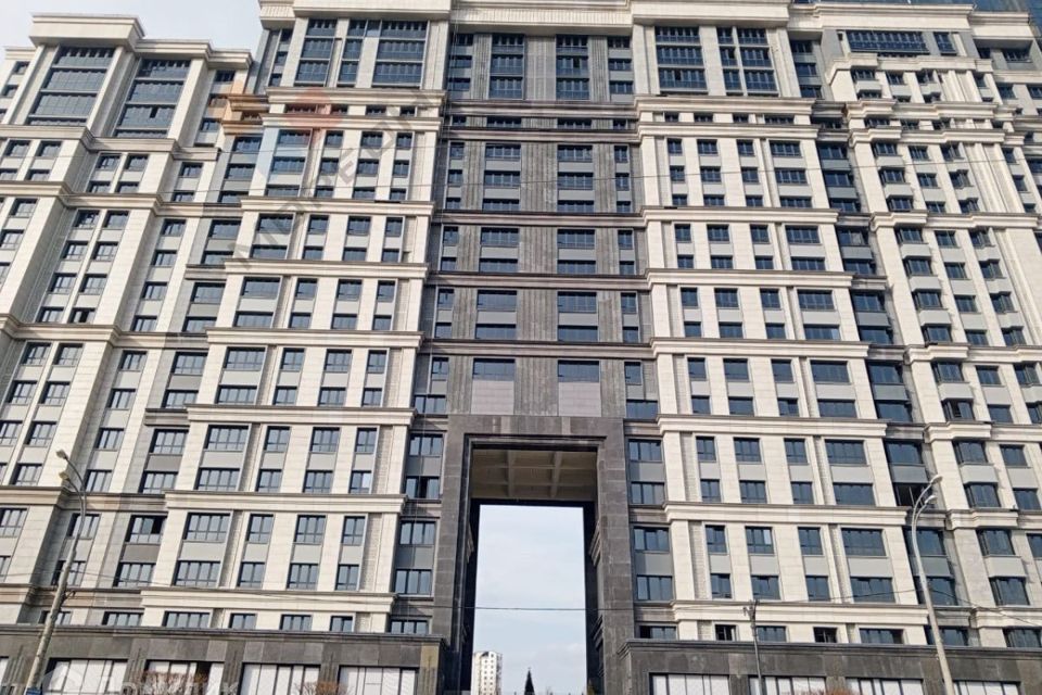 Продаётся 3-комнатная квартира, 91 м²