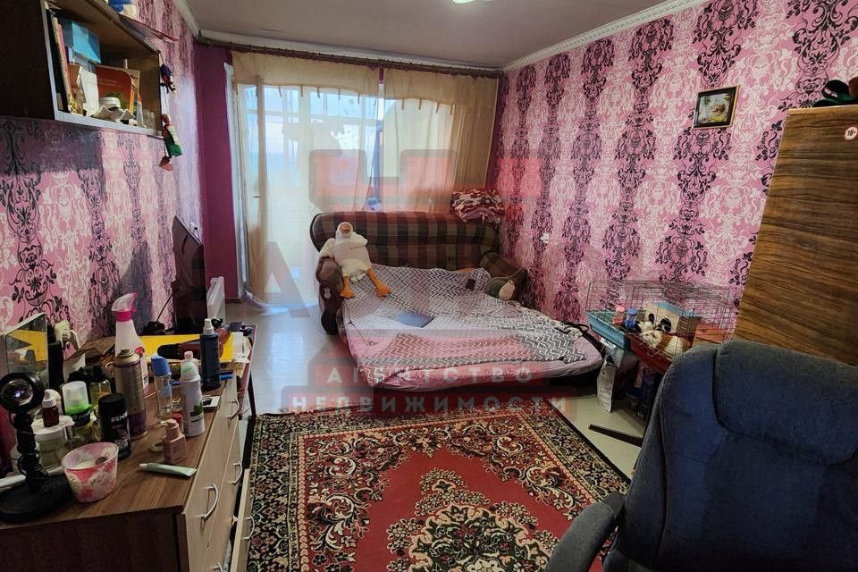 Продаётся 1-комнатная квартира, 40.5 м²