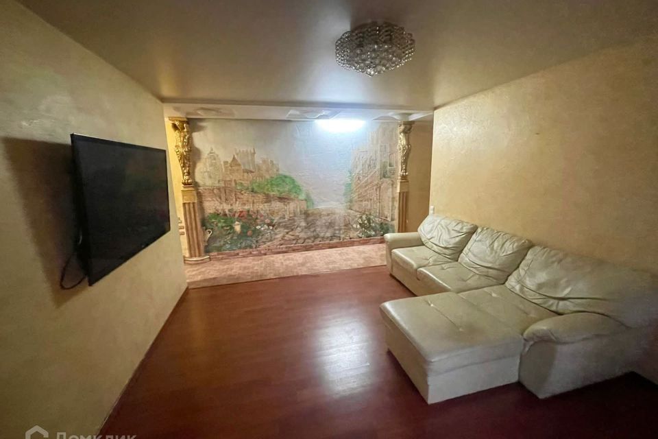 Продаётся 3-комнатная квартира, 57 м²