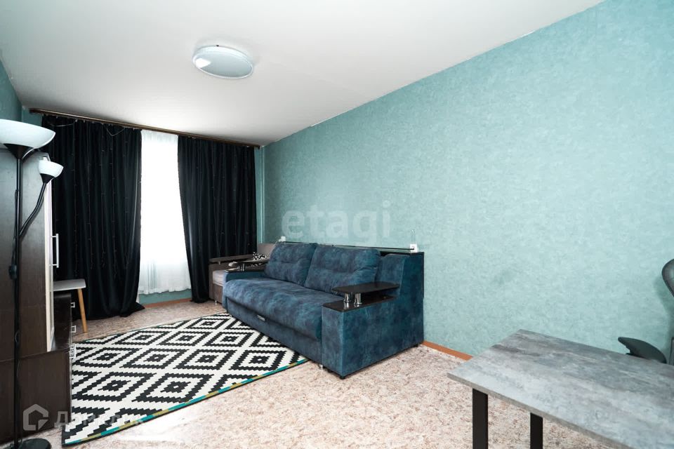 Продаётся 1-комнатная квартира, 35.6 м²