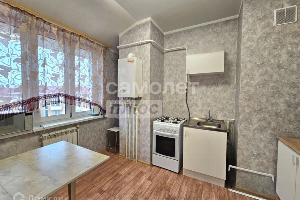 Продаётся 2-комнатная квартира, 62 м²