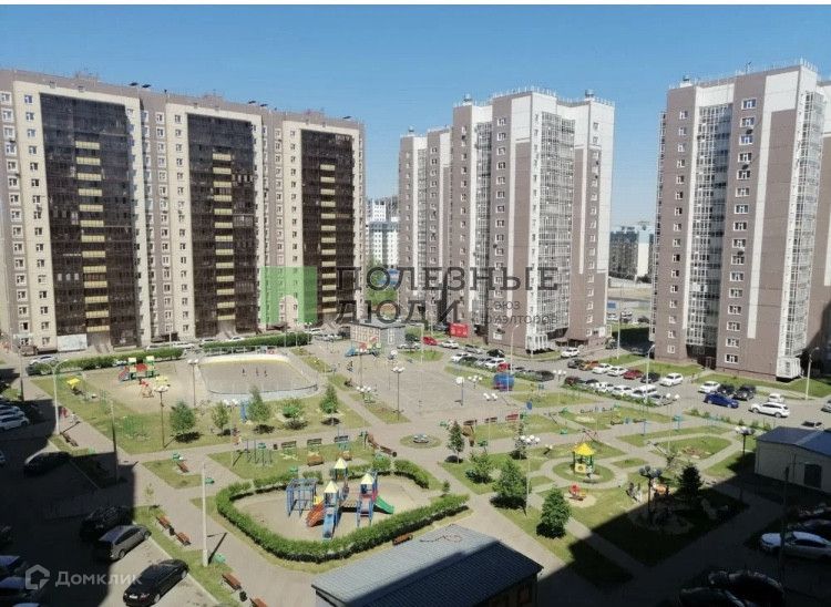 Продаётся 1-комнатная квартира, 42 м²
