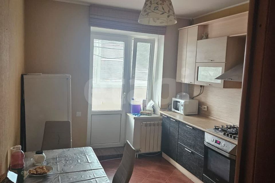 Продаётся 1-комнатная квартира, 40.2 м²