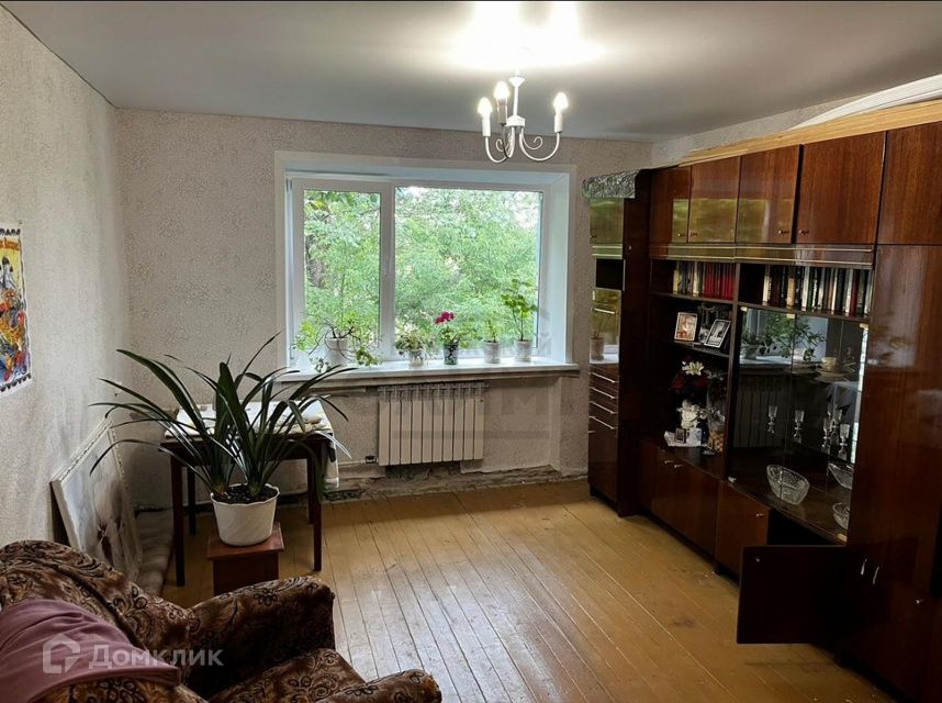 Продаётся 2-комнатная квартира, 40.7 м²