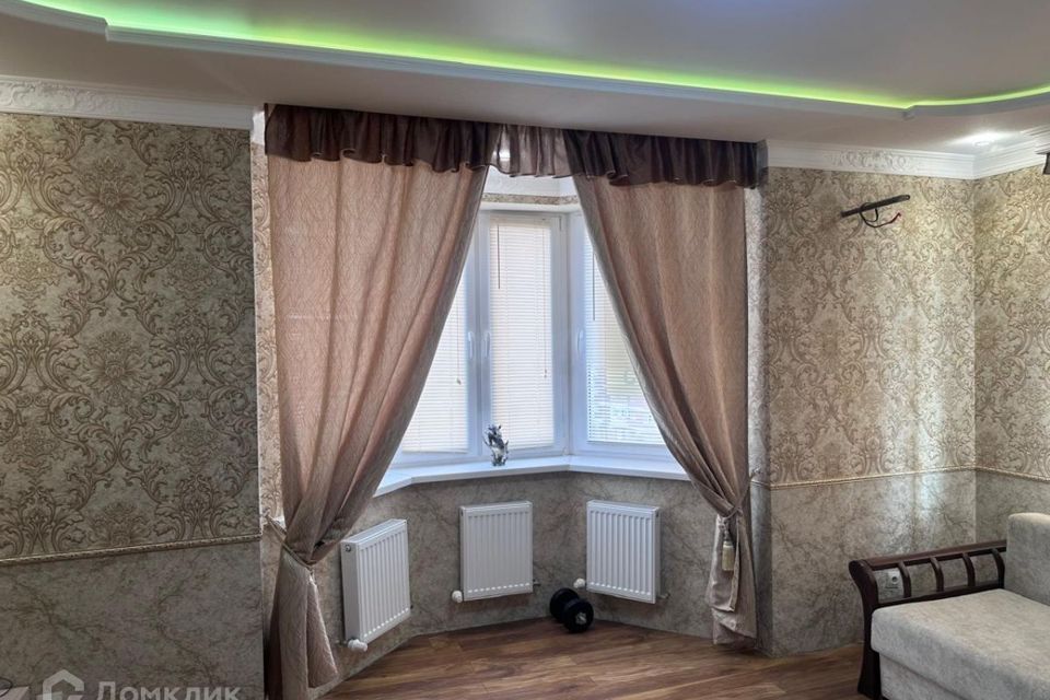 Продаётся 2-комнатная квартира, 61.9 м²