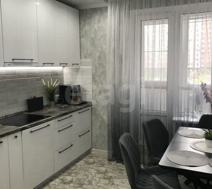 Продаётся 3-комнатная квартира, 60 м²