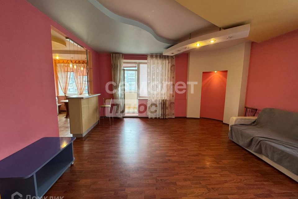Сдаётся 3-комнатная квартира, 87 м²
