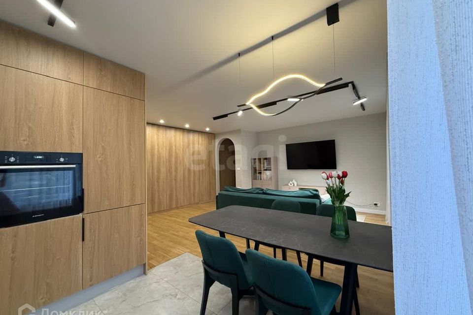 Продаётся 3-комнатная квартира, 69.4 м²