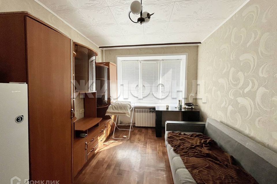 Продаётся комната в 5-комн. квартире, 13.2 м²