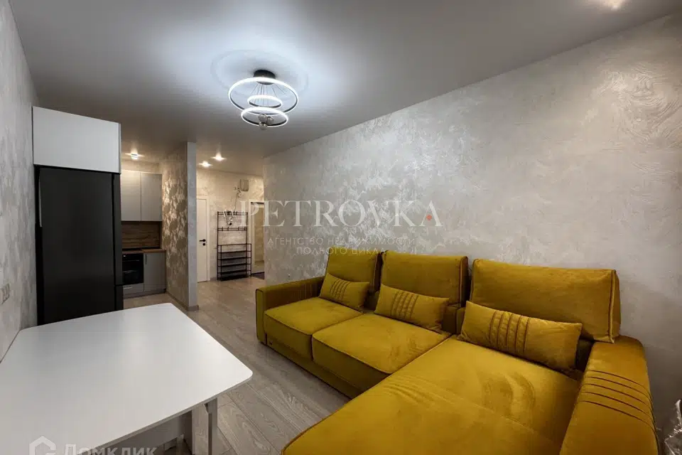 Продаётся 1-комнатная квартира, 48.7 м²