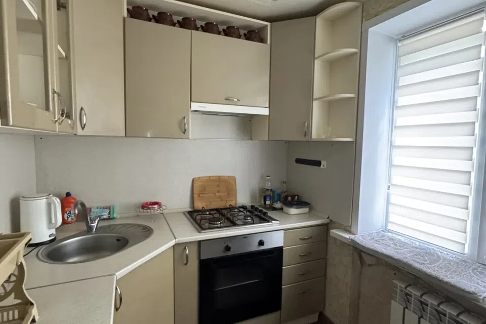 Продаётся 3-комнатная квартира, 55.7 м²
