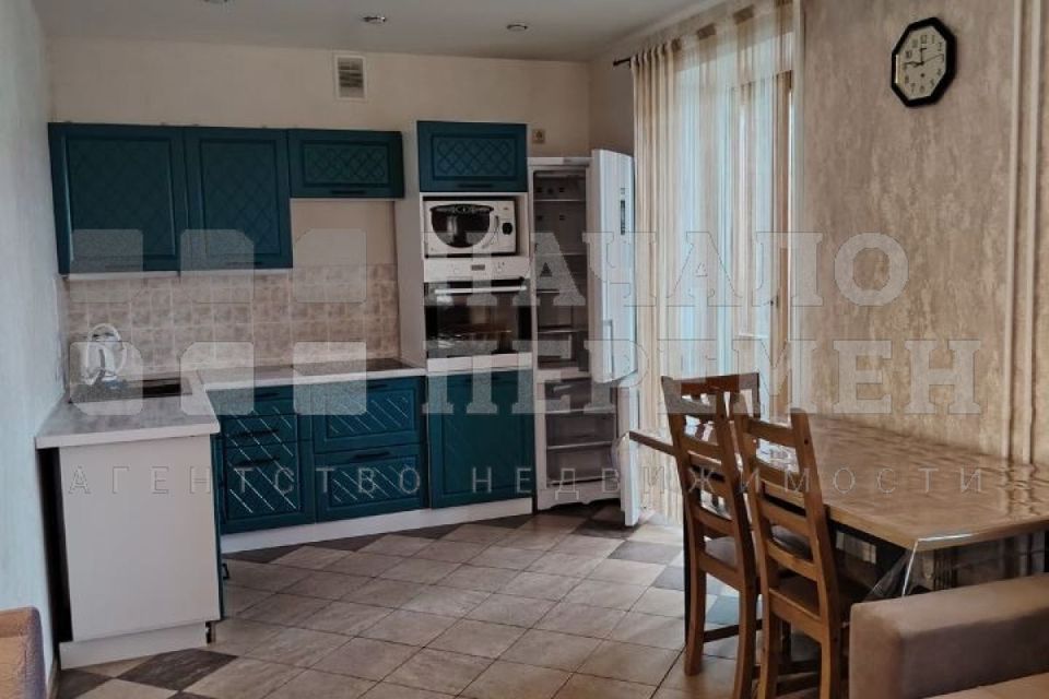 Сдаётся студия, 60 м²