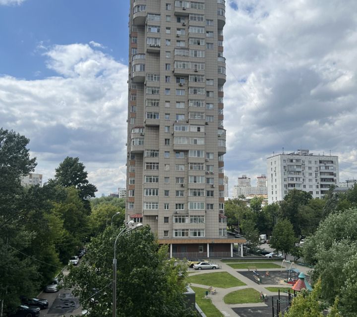 Продаётся 2-комнатная квартира, 64 м²