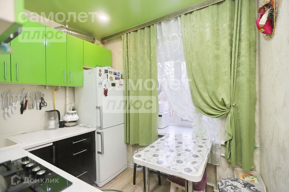 Продаётся 3-комнатная квартира, 54.8 м²