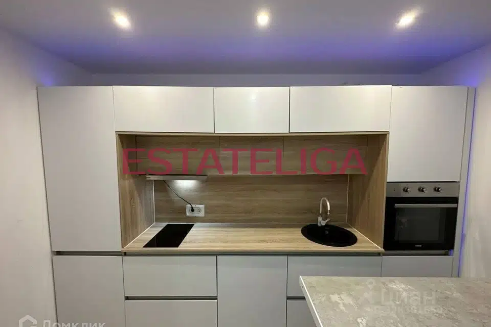 Продаётся 3-комнатная квартира, 55 м²