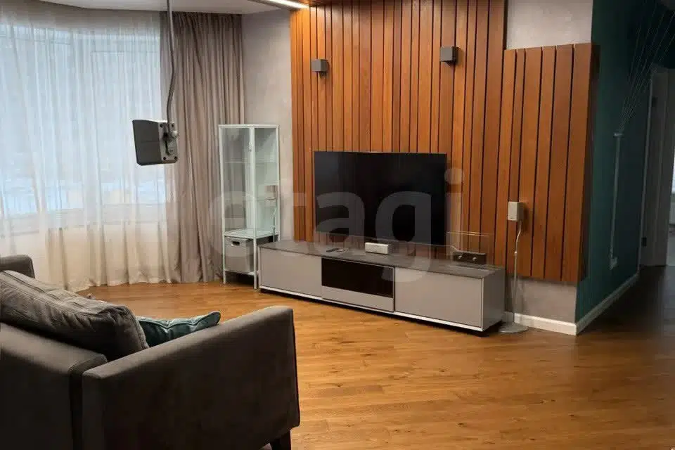 Продаётся 3-комнатная квартира, 61.3 м²