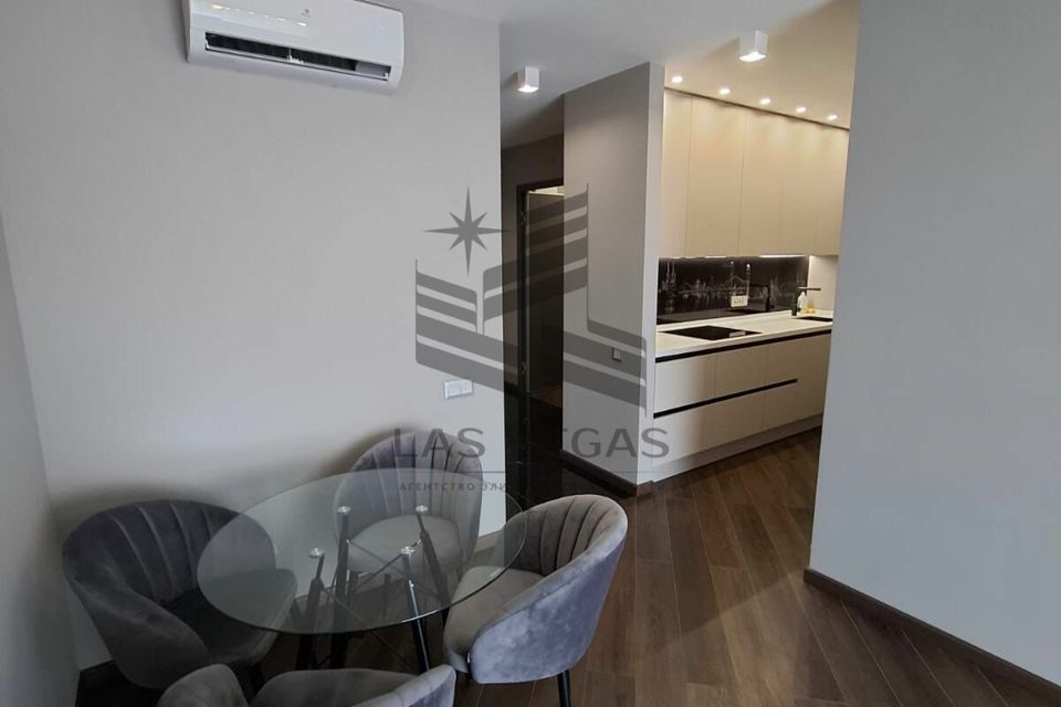 Сдаётся 2-комнатная квартира, 42 м²