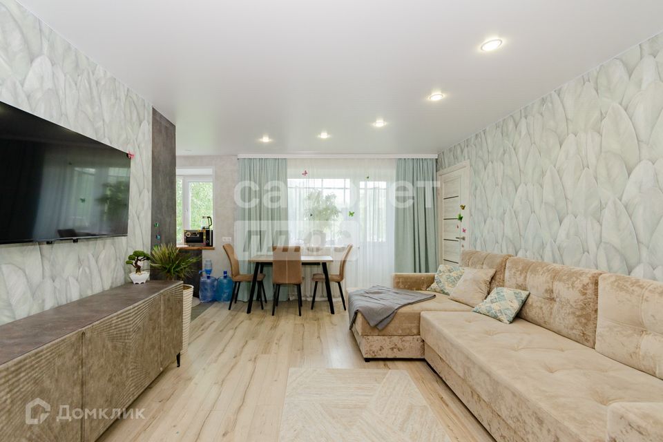 Продаётся 3-комнатная квартира, 52.2 м²