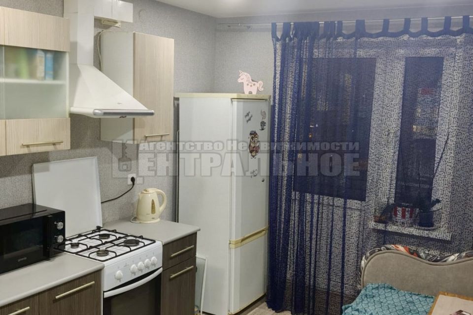 Продаётся 1-комнатная квартира, 41 м²