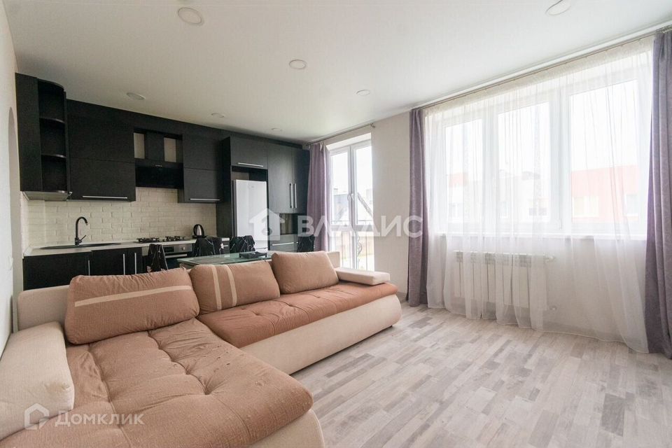 Продаётся 1-комнатная квартира, 48.2 м²
