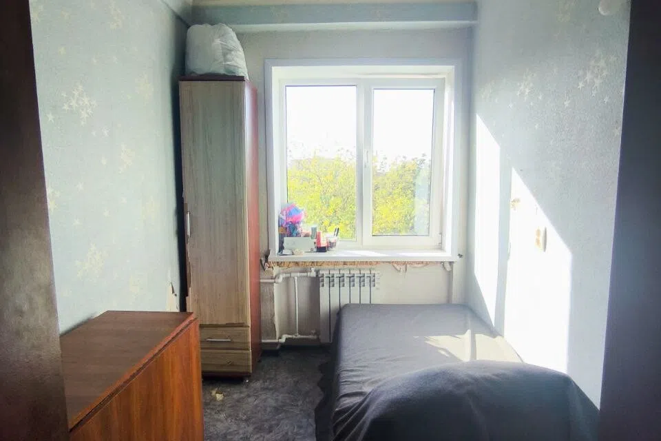 Продаётся 3-комнатная квартира, 40.1 м²