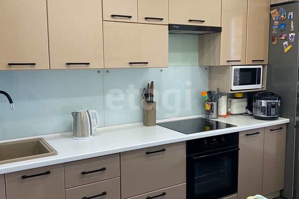 Продаётся 1-комнатная квартира, 36.5 м²