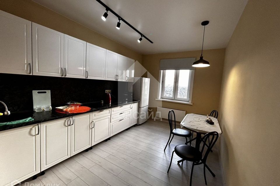 Продаётся 2-комнатная квартира, 50.5 м²