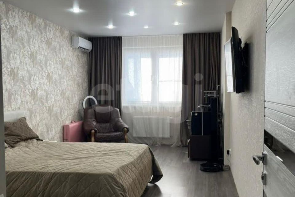 Продаётся 2-комнатная квартира, 67.2 м²