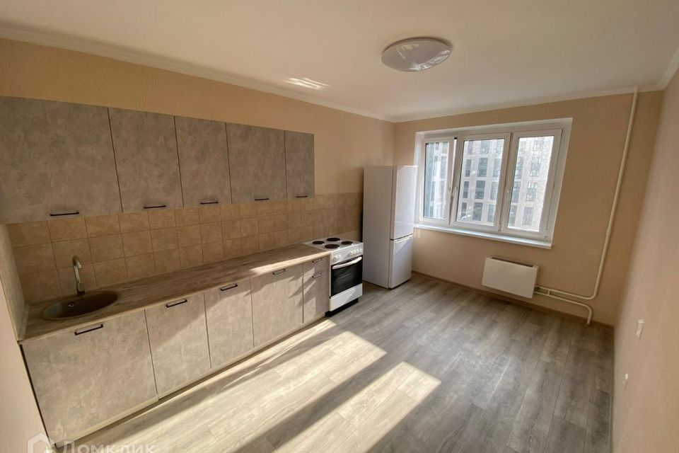 Продаётся 3-комнатная квартира, 74.5 м²