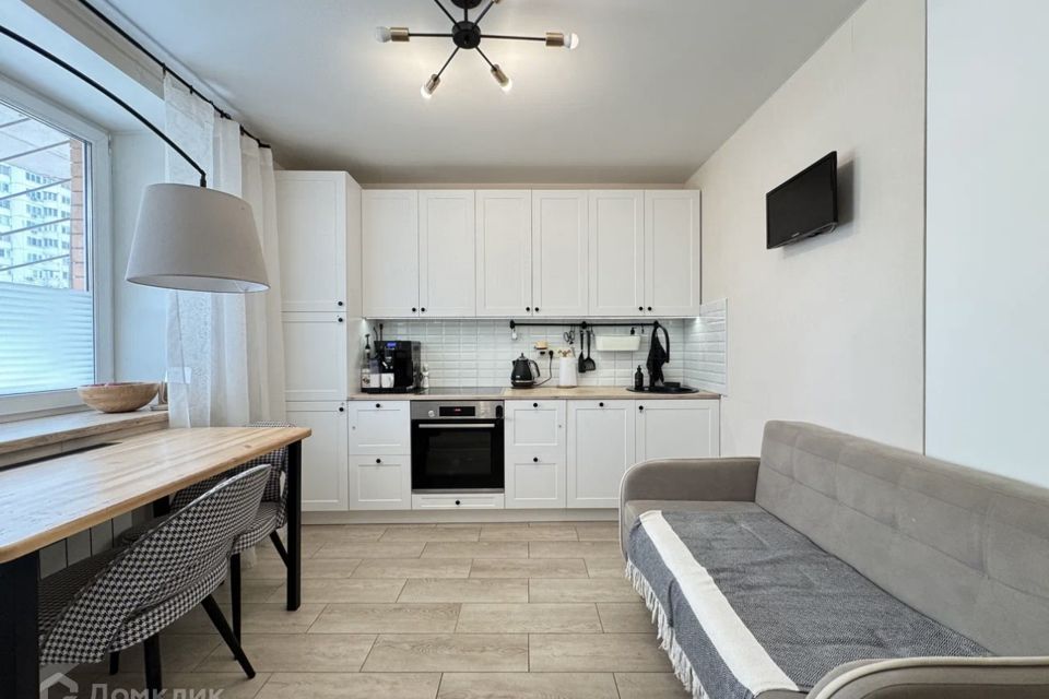 Продаётся 1-комнатная квартира, 46.1 м²
