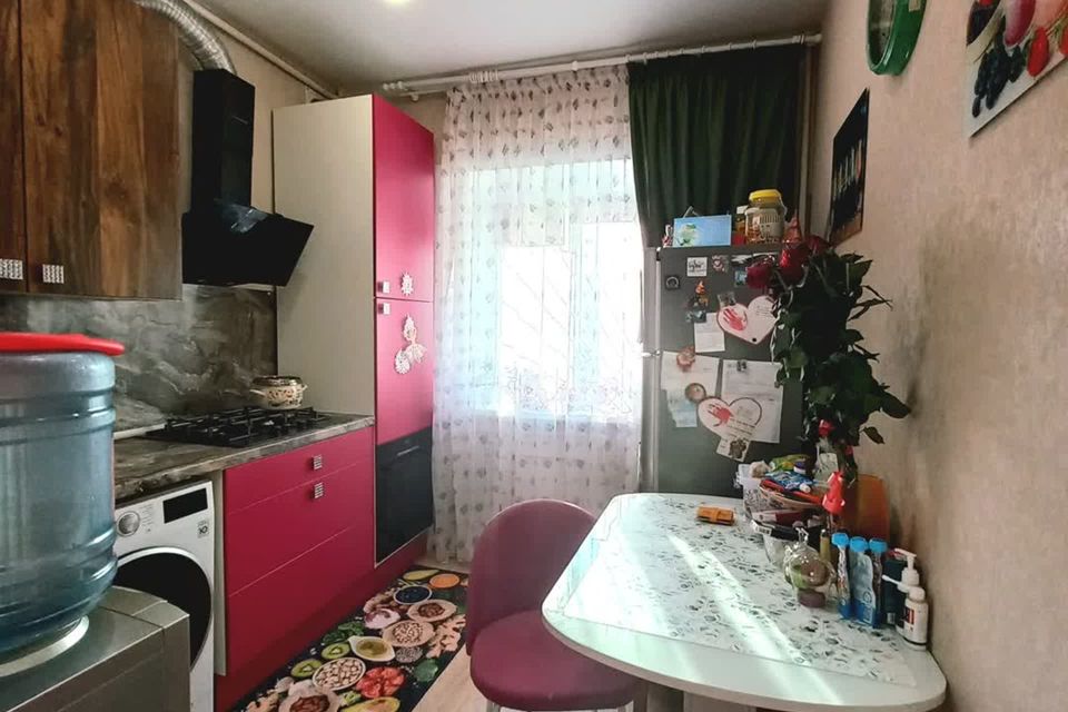 Продаётся 3-комнатная квартира, 64 м²
