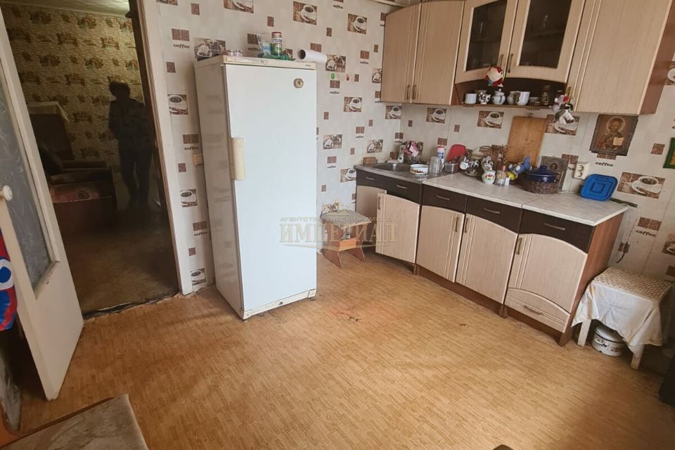 Продаётся комната в 1-комн. квартире, 43.9 м²