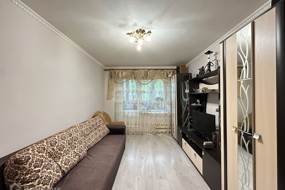Продаётся 2-комнатная квартира, 47.6 м²