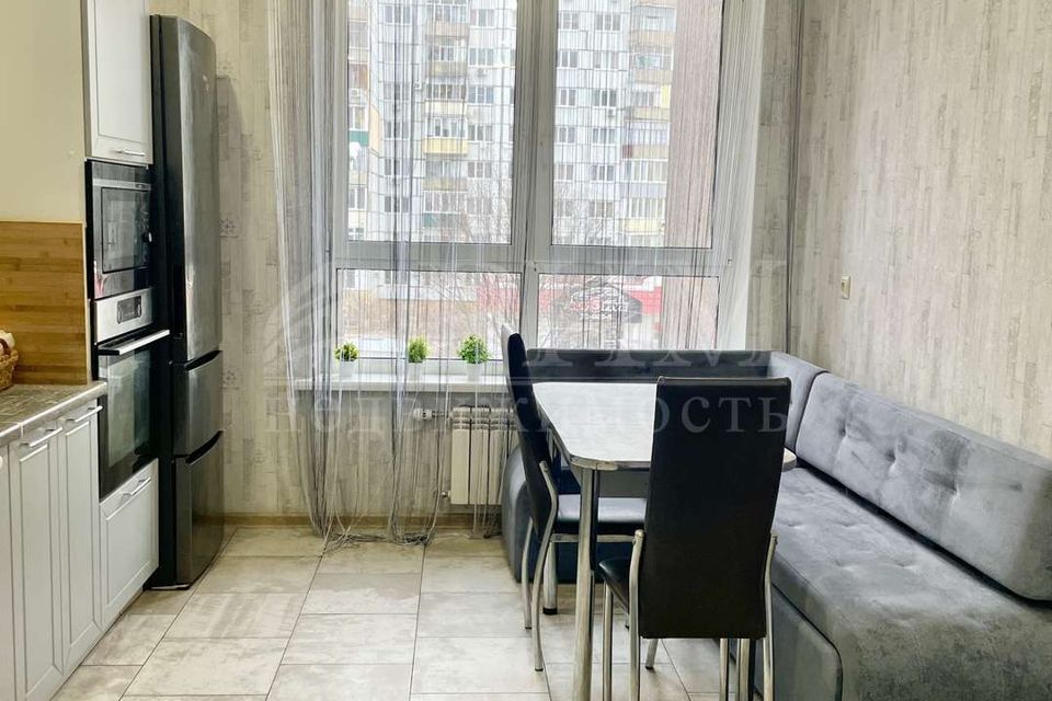 Продаётся 3-комнатная квартира, 83 м²