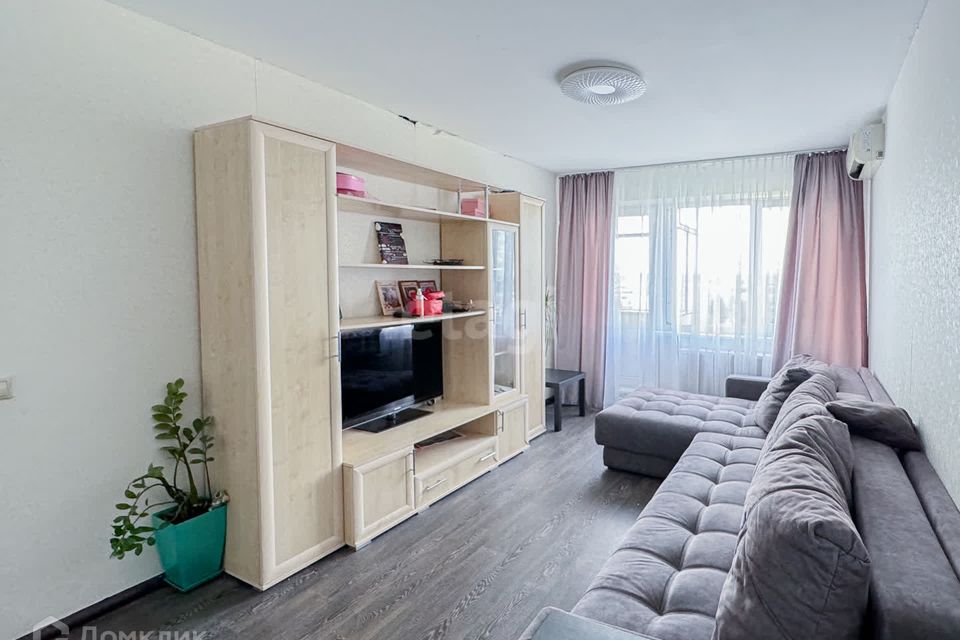 Продаётся 3-комнатная квартира, 64.1 м²