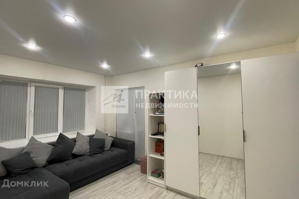 Продаётся 2-комнатная квартира, 40.17 м²