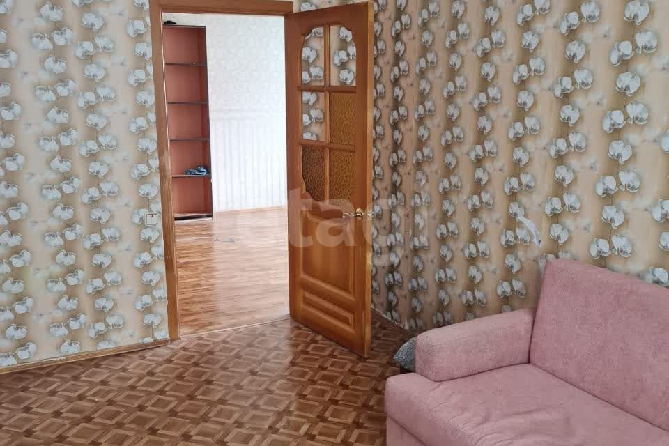 Продаётся 3-комнатная квартира, 60.7 м²