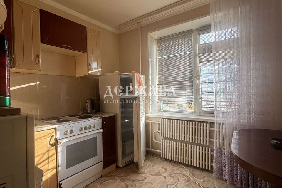 Сдаётся 1-комнатная квартира, 40 м²
