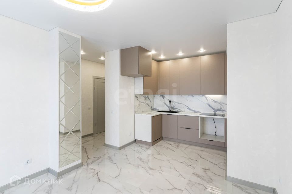 Продаётся 1-комнатная квартира, 37 м²