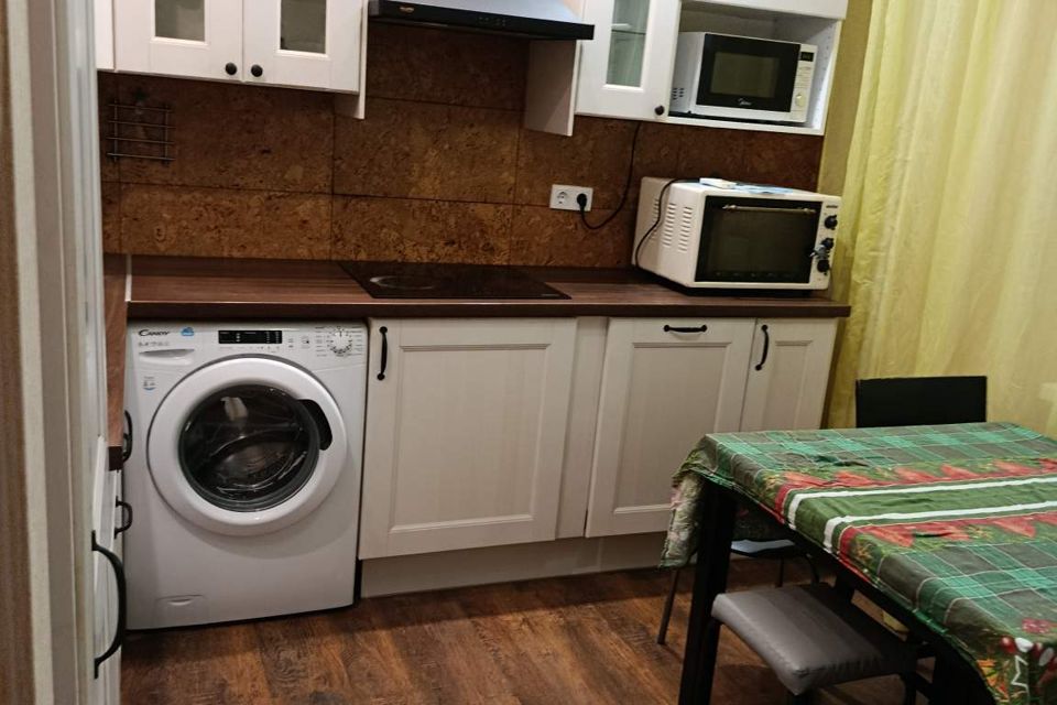 Сдаётся 1-комнатная квартира, 47 м²
