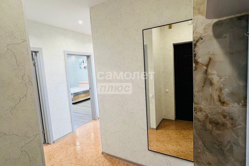 Сдаётся 2-комнатная квартира, 68 м²